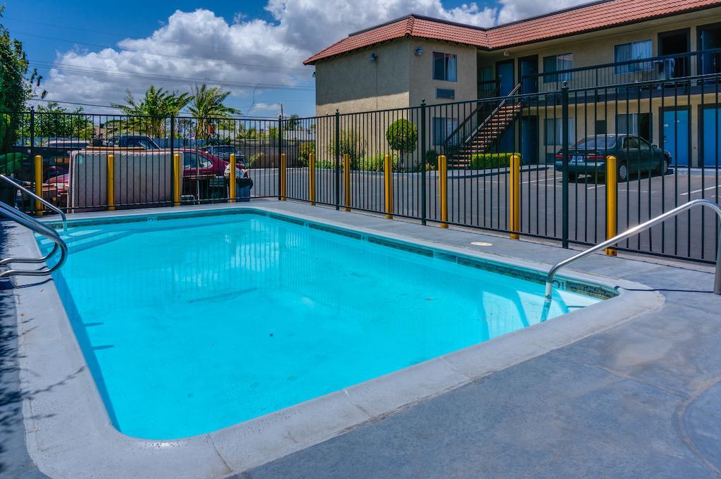 Motel Moonlight Anaheim Eksteriør billede